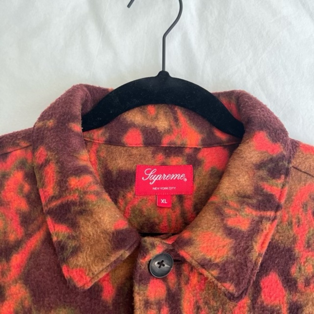 Supreme Men’s Paisley Floral Fleece Shirt Fall/Winter 21